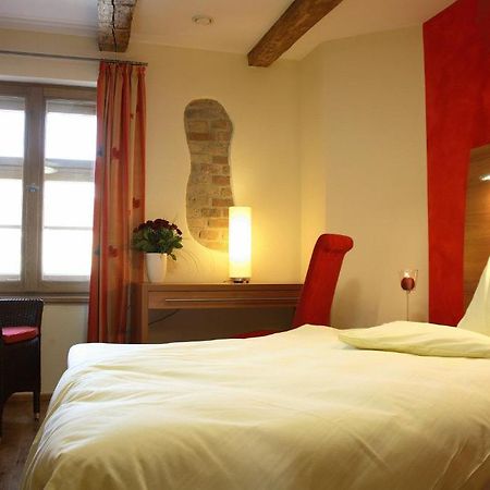 Hotel Zum Grunen Baum Plattling Δωμάτιο φωτογραφία