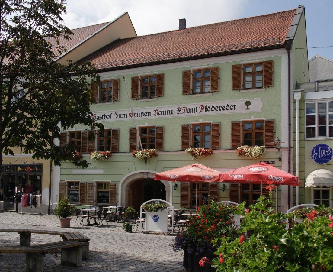 Hotel Zum Grunen Baum Plattling Εξωτερικό φωτογραφία